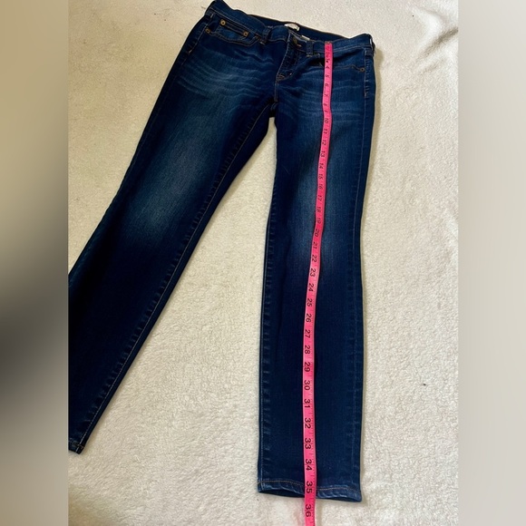 J. Crew Stretch Mid-Rise Classic Skinny Jeans - Size 28 - Picture 8 of 9